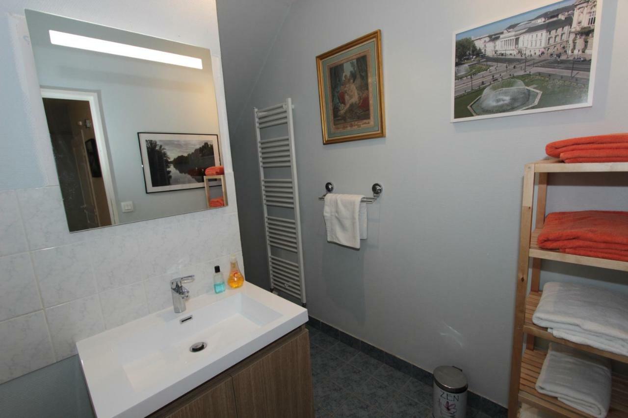Loire Terrasse Apartamento Tours Exterior foto